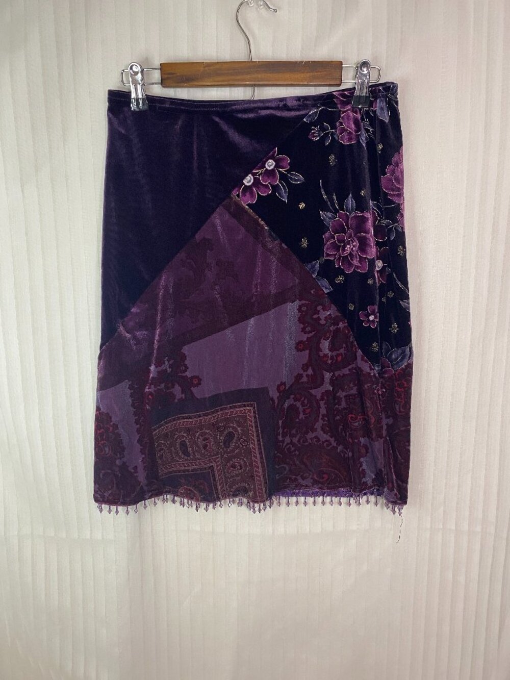 Luna Chix Purple Velvet Patchwork Pull On Skirt Floral Paisley Beaded Hem M